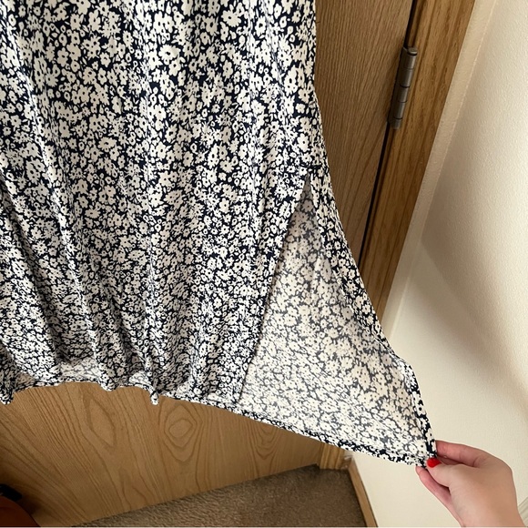 NWT Old Navy High-Waisted Midi Slip Skirt | Blue Ditsy Floral XXL - Picture 8 of 11